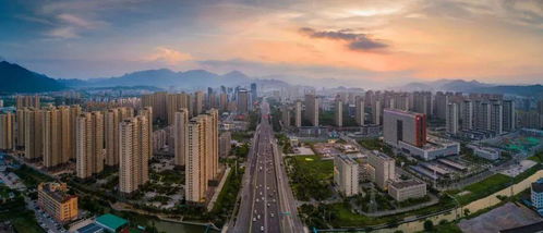 甌海區(qū)委書記王振勇 激揚新時代溫州人精神激發(fā) 奮戰(zhàn)奮進 新干勁 在建設 重要窗口 中高水平展現 甌海風景